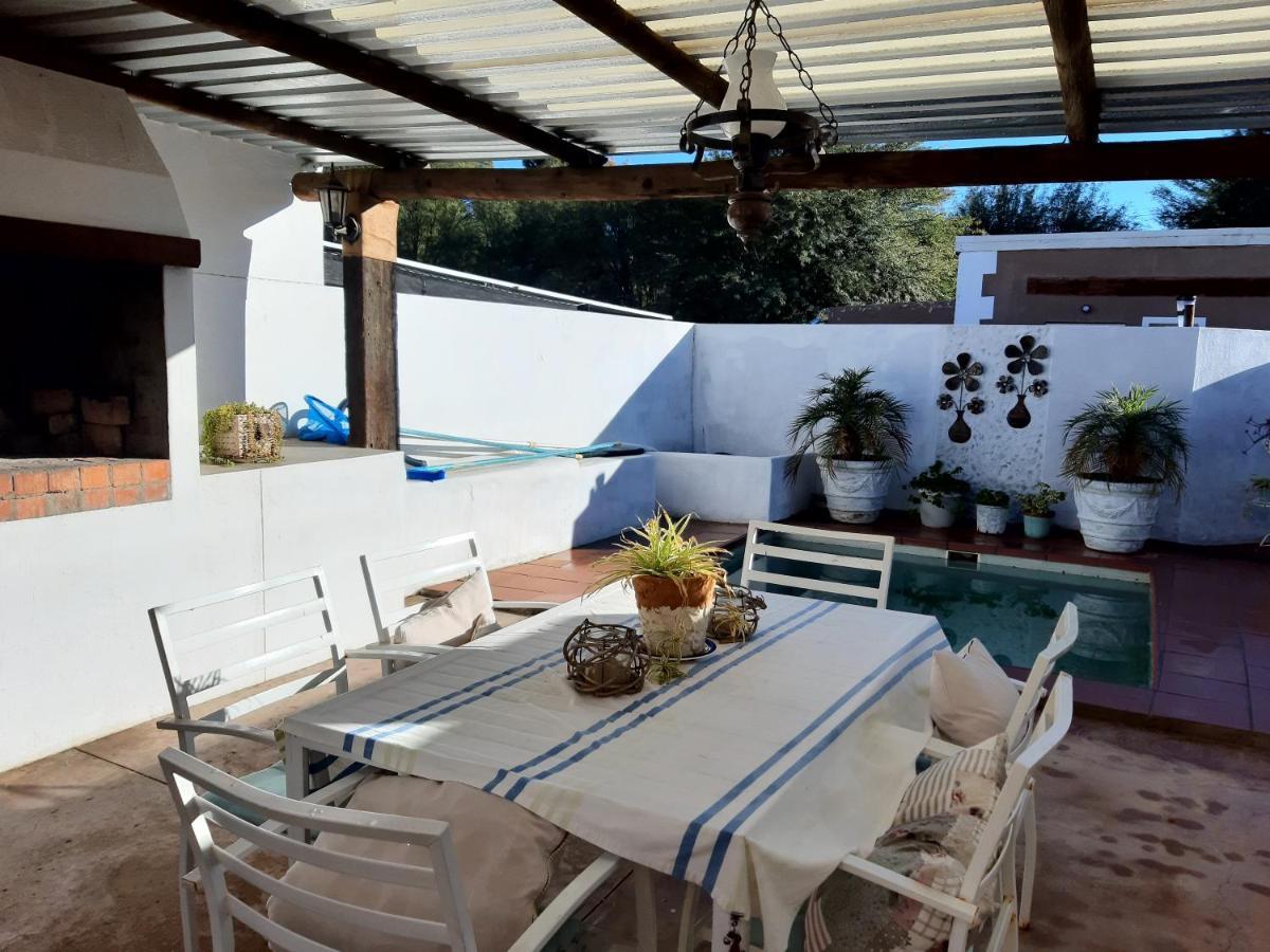 Carmel Villa B&B Or Self-Catering Calvinia Exterior photo